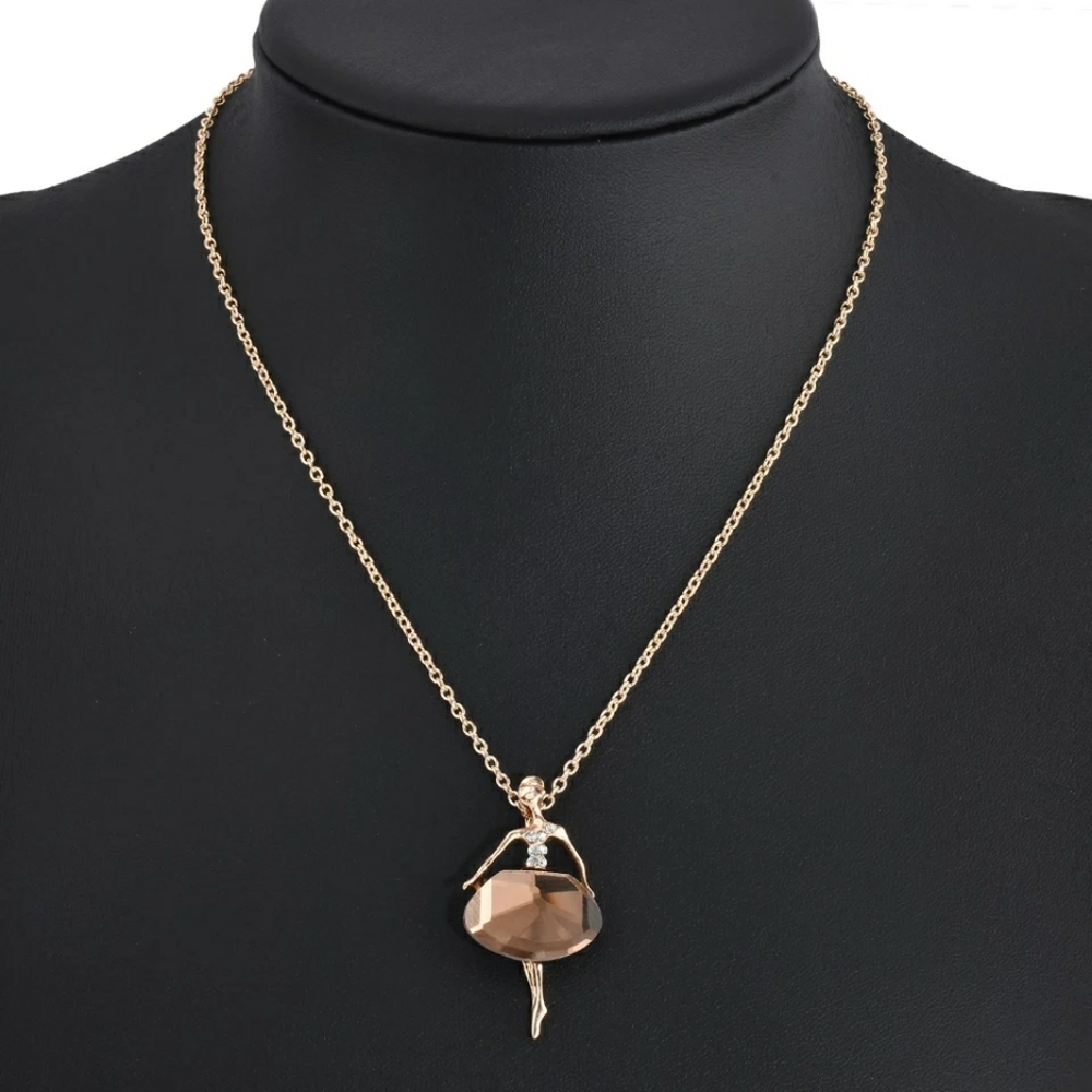 elegant ballerina pendant necklace - Picture 2 of 3